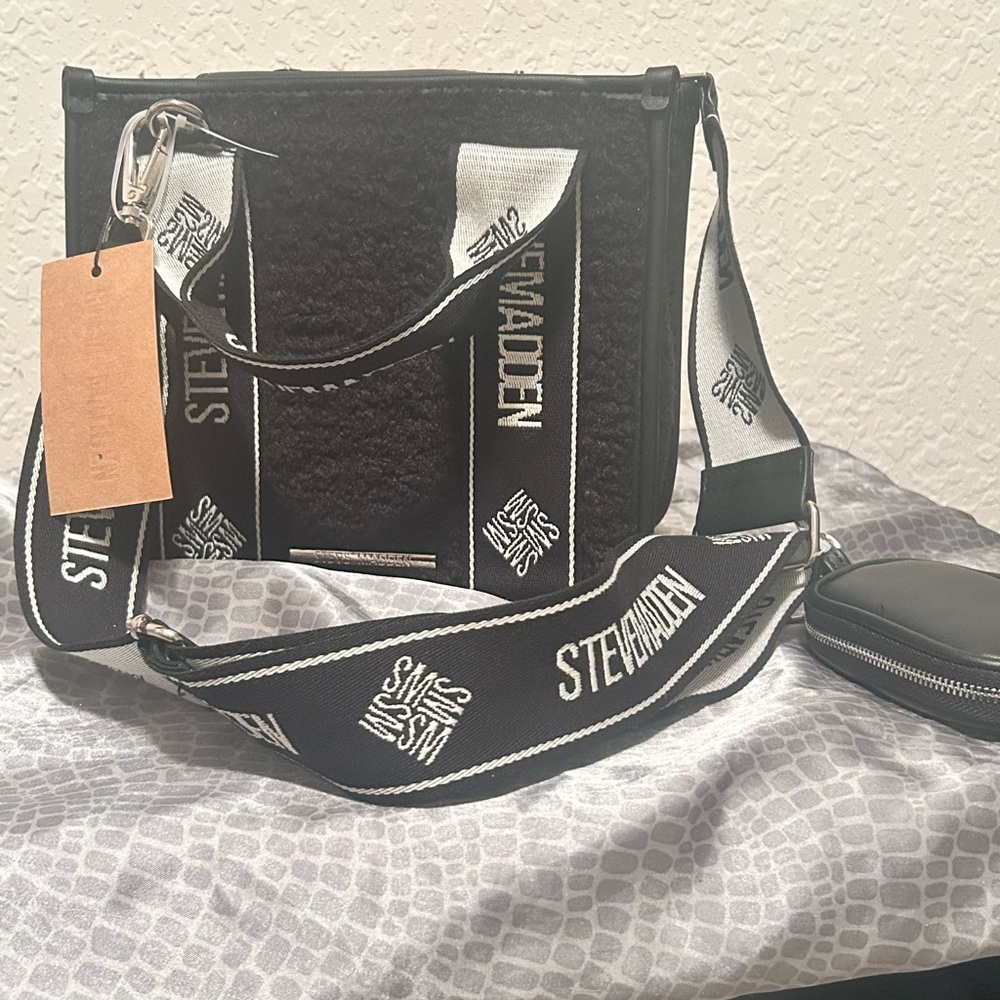 Steve Madden Black Satchel tote crossbody